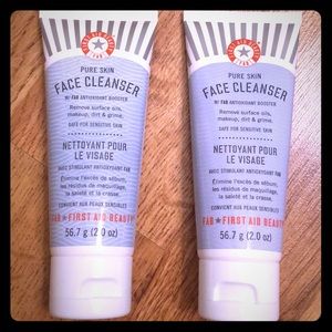 ⭐️2 First Aid Beauty Pure Skin Face Cleansers 2oz